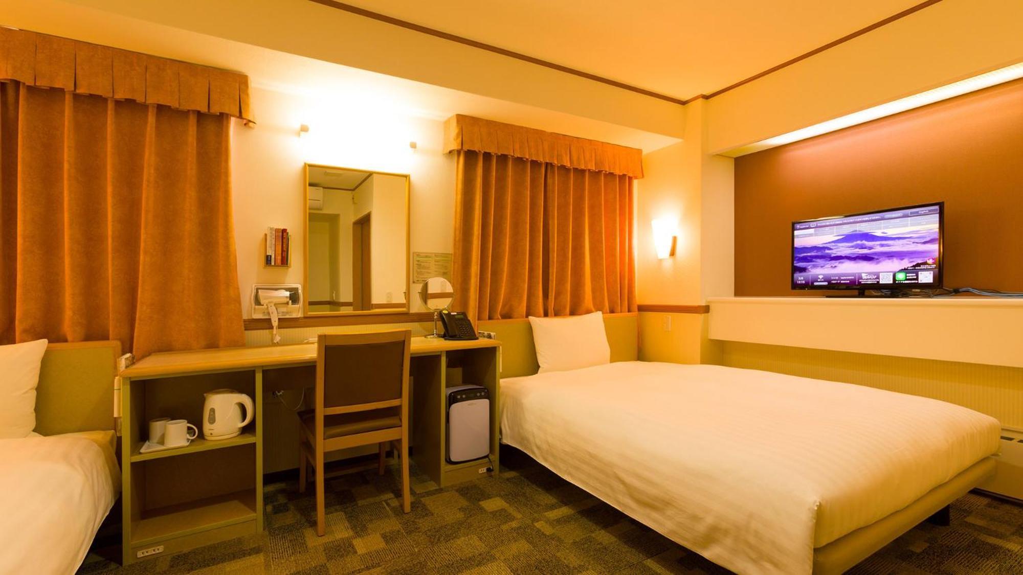 Toyoko Inn Yonezawa Ekimae Номер фото