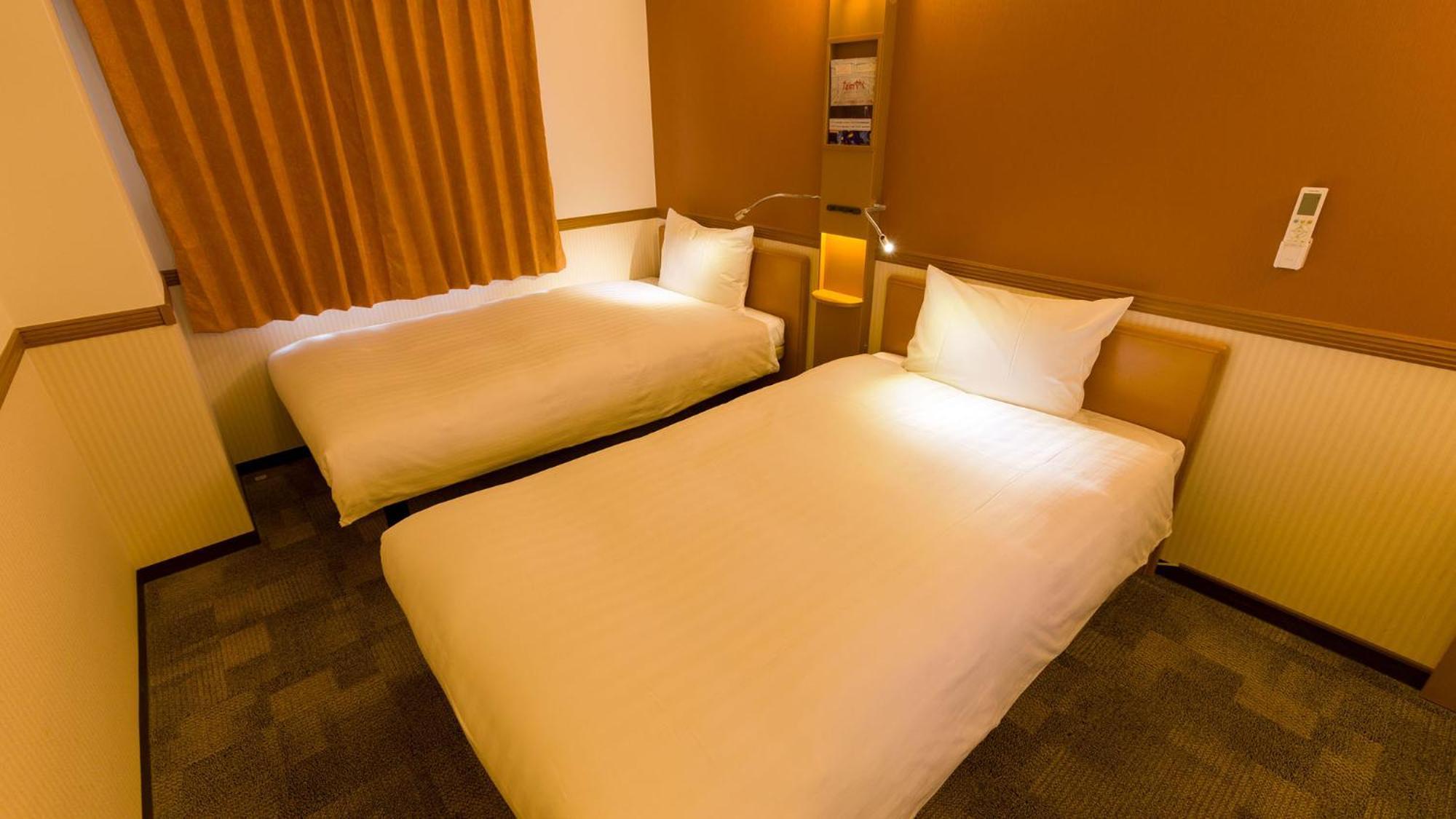 Toyoko Inn Yonezawa Ekimae Номер фото