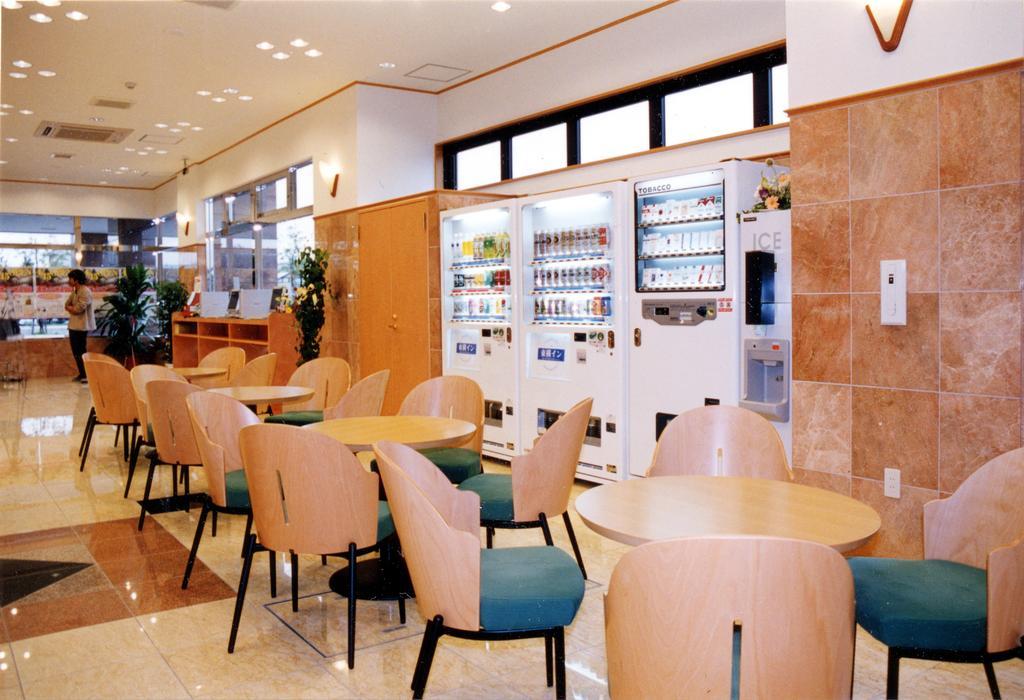 Toyoko Inn Yonezawa Ekimae Екстер'єр фото